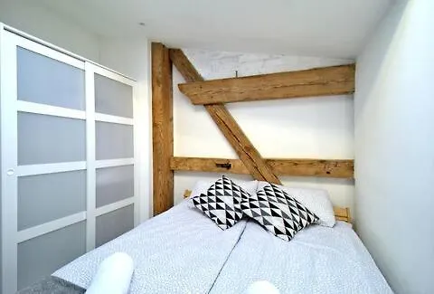 Apartment Stayinpoznan, Z Widokiem Na Ratusz, Wifi, Klimatyzacja, 4 Pietro - Brak Windy